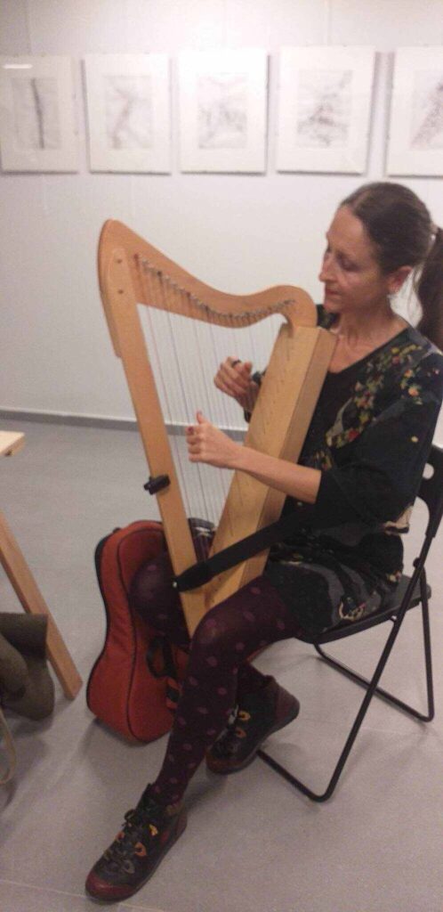 harp & art_16.12 (7).jpg